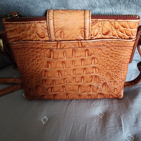 Gently used Brahmin crossbody - Picture 2 of 8